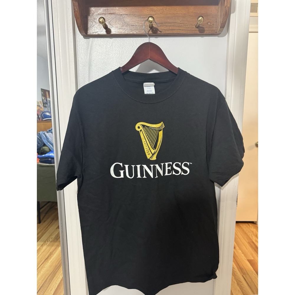 Guinness Shirt Mens Medium Black Gold Harp Beer Stout Brewery Graphic Tee Promo